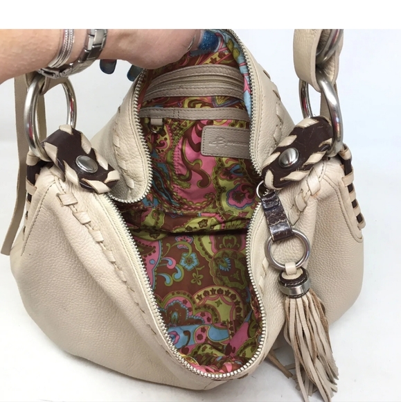 B. Makowsky Tassel Handbag Shoulder Hobo - Picture 3 of 8